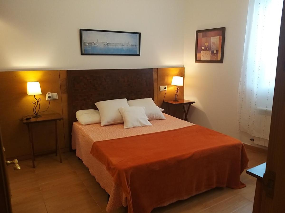 Apartamento Con Pequeno Jardin En El Centro แฟร์โรล ภายนอก รูปภาพ
